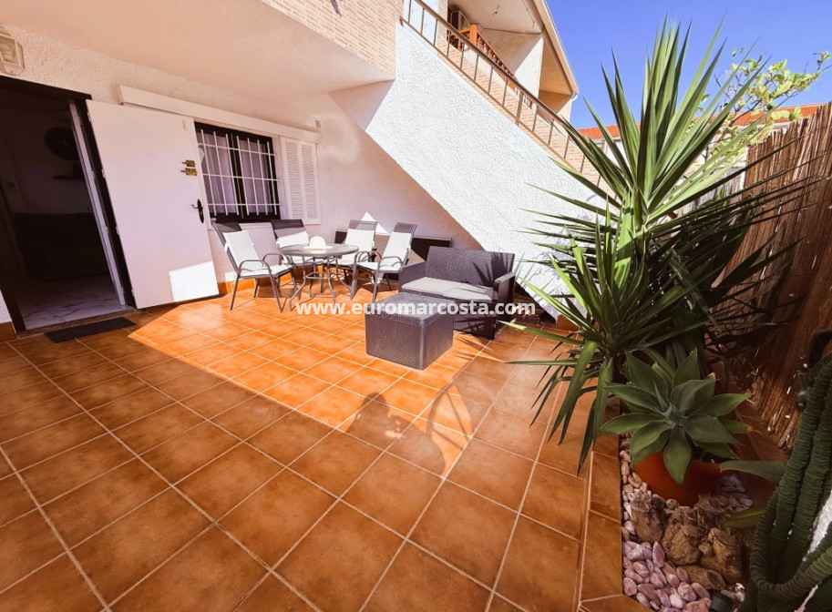Sale - Bungalow Planta Baja - Torrevieja - TORREVIEJA