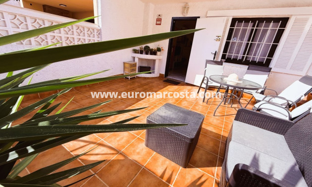 Sale - Bungalow Planta Baja - Torrevieja - TORREVIEJA