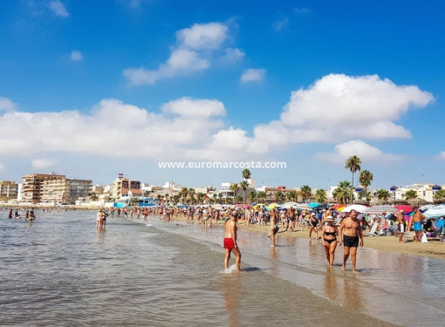 Sale - Bungalow Planta Baja - Torrevieja - TORREVIEJA