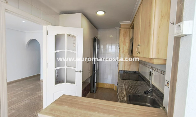 Venta - Apartamento / piso - Guardamar del Segura - Puerto Deportivo