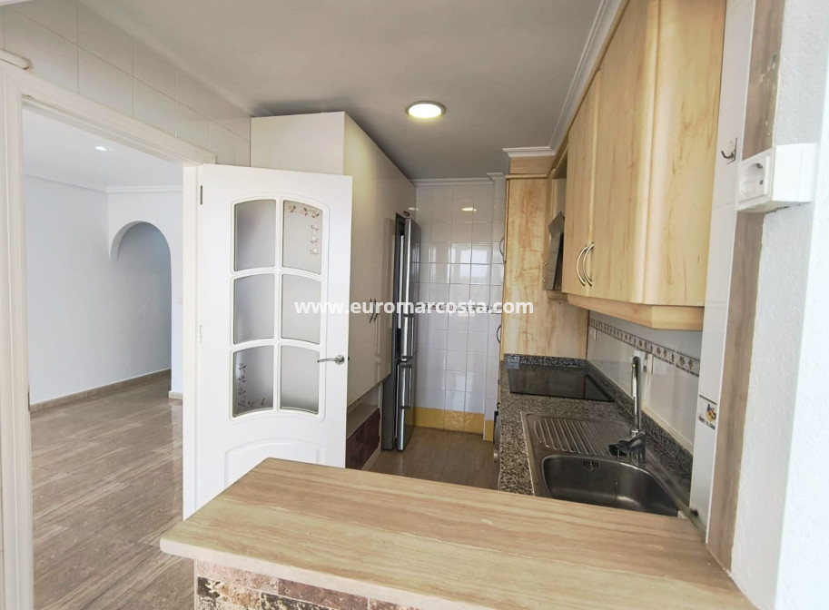 Venta - Apartamento / piso - Guardamar del Segura - Puerto Deportivo