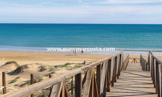 Venta - Apartamento / piso - Guardamar del Segura - Puerto Deportivo