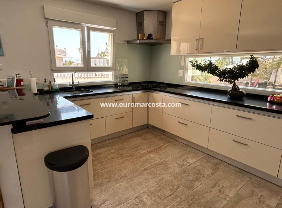 Venta - Villa - Ciudad Quesada - Rojales