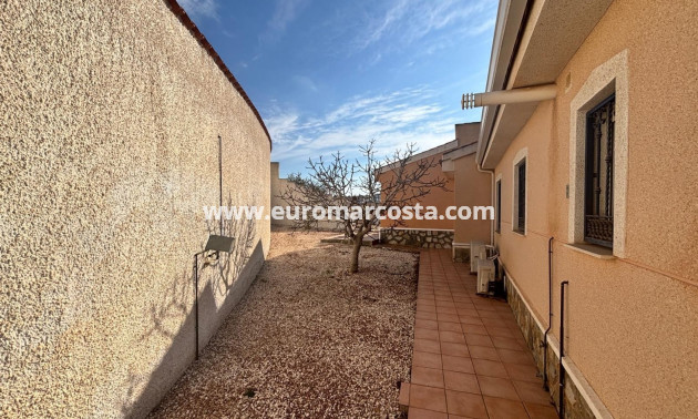 Sale - Villa - Ciudad Quesada