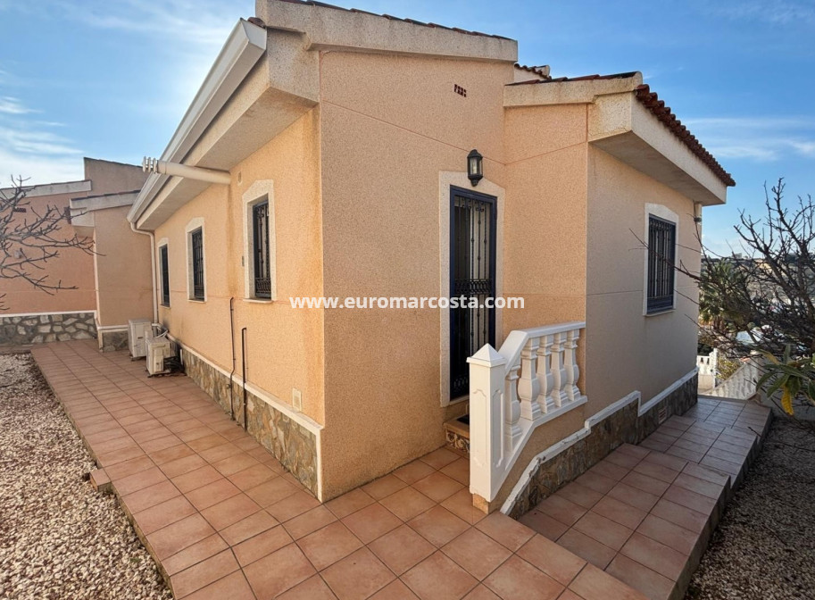 Sale - Villa - Ciudad Quesada