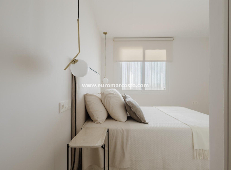 Sale - Apartment / flat - Torrevieja - TORREVIEJA