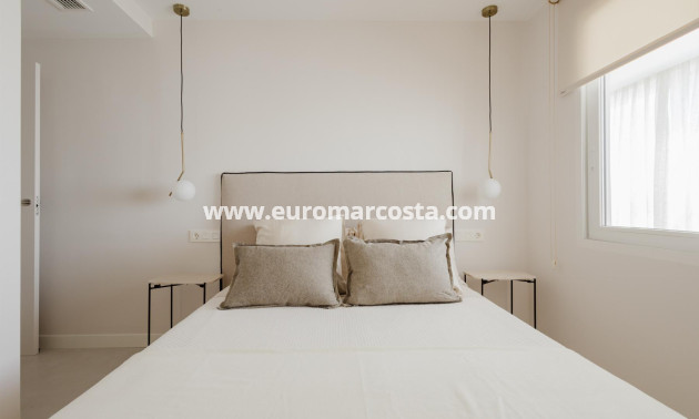 Sale - Apartment / flat - Torrevieja - TORREVIEJA
