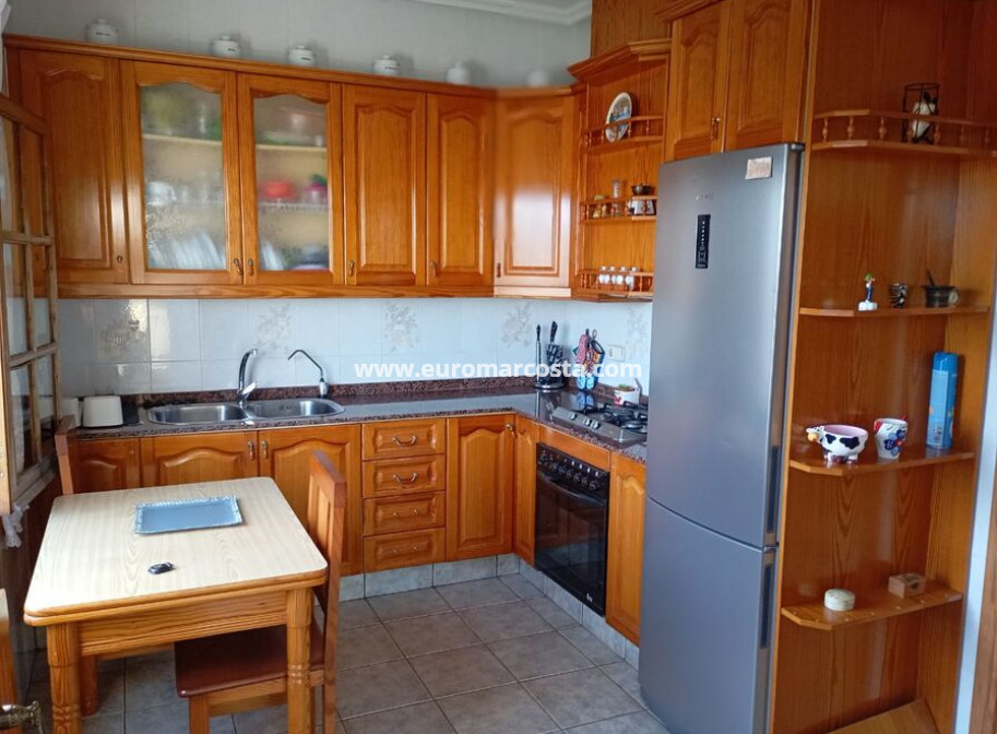 Sale - Country house - Daya Nueva