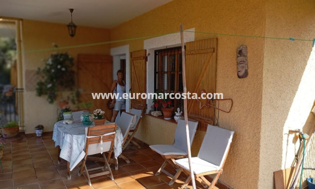 Sale - Country house - Daya Nueva