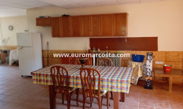 Sale - Country house - Daya Nueva