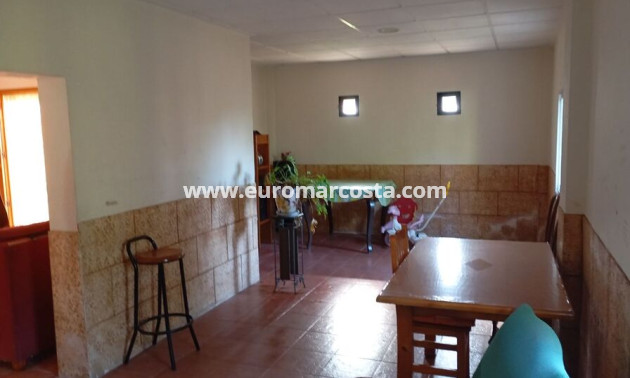 Sale - Country house - Daya Nueva
