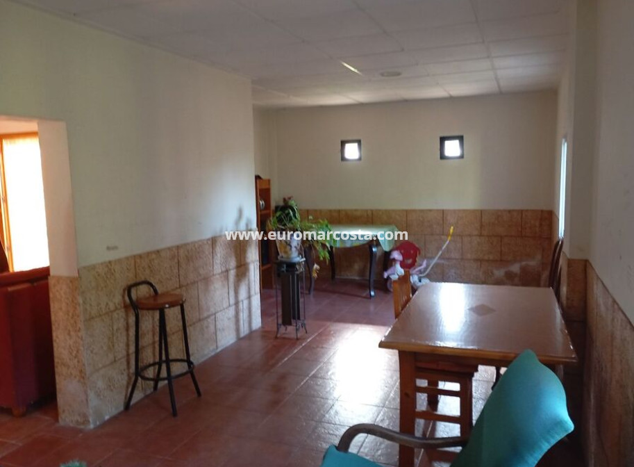 Sale - Country house - Daya Nueva