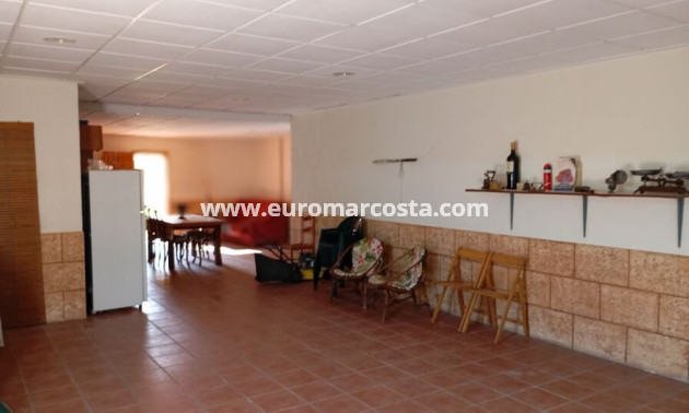 Sale - Country house - Daya Nueva