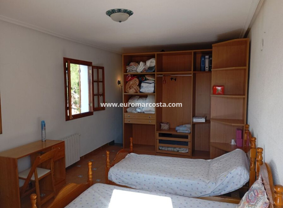 Sale - Country house - Daya Nueva