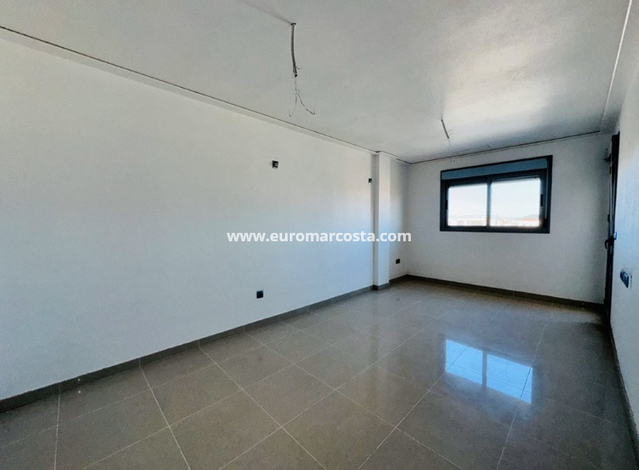 Objekte zum Wiederverkauf - Wohnung - La Mata