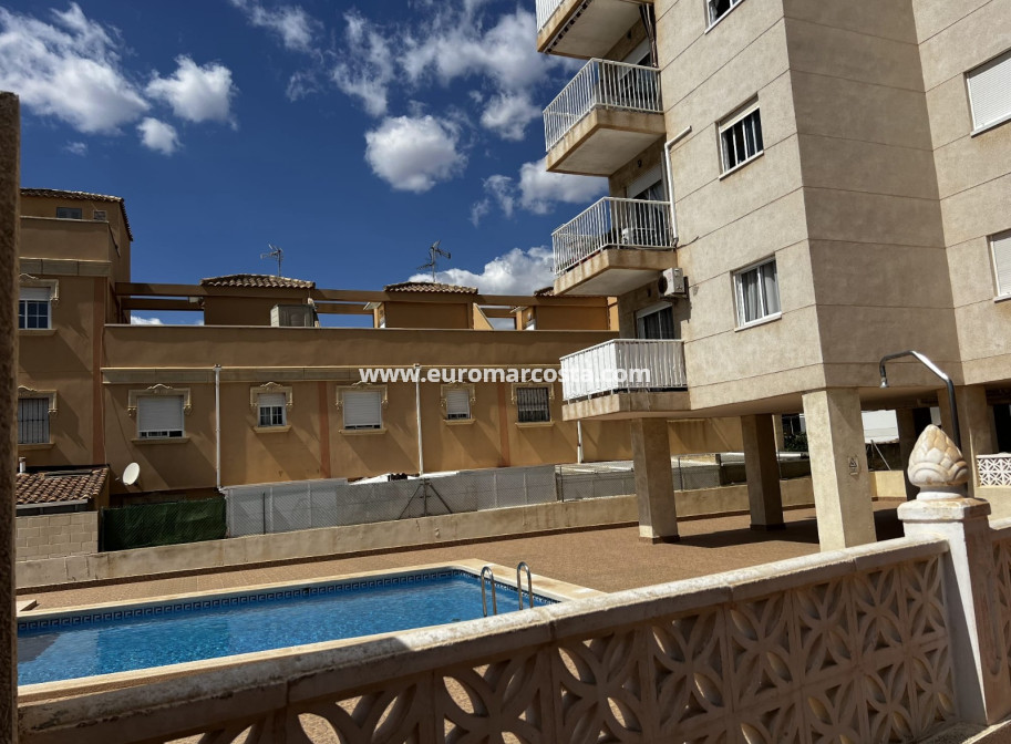 Objekte zum Wiederverkauf - Wohnung - Torrevieja - TORREVIEJA