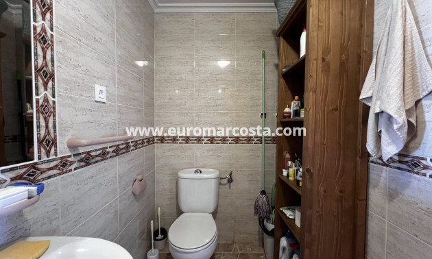 Objekte zum Wiederverkauf - Wohnung - Torrevieja - TORREVIEJA