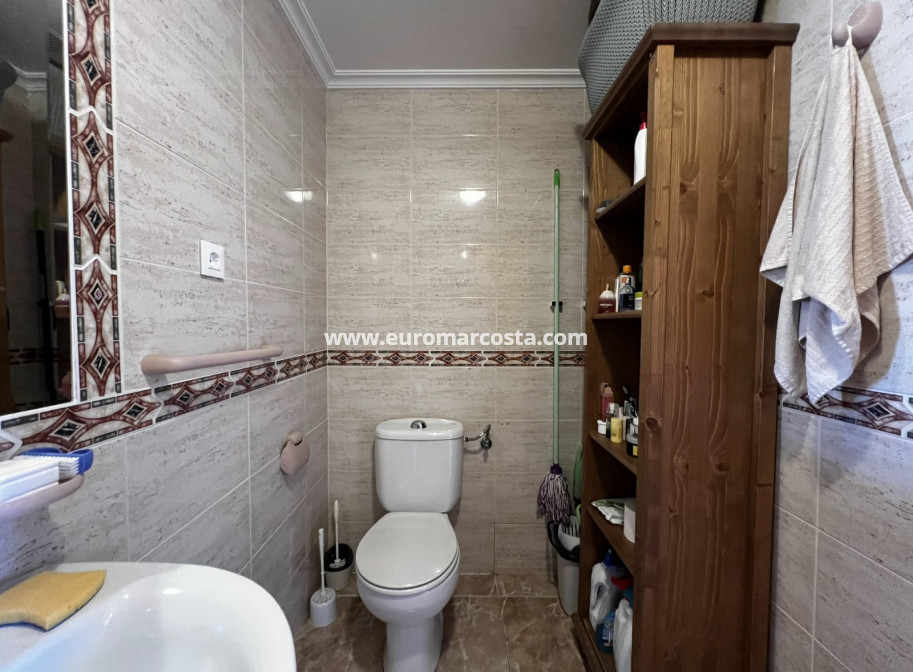 Objekte zum Wiederverkauf - Wohnung - Torrevieja - TORREVIEJA