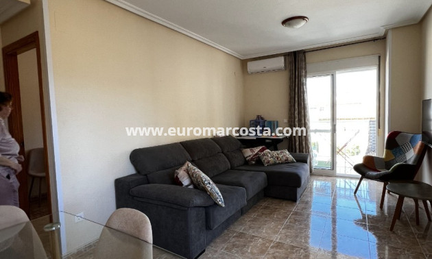 Objekte zum Wiederverkauf - Wohnung - Torrevieja - TORREVIEJA
