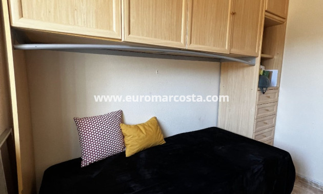 Objekte zum Wiederverkauf - Wohnung - Torrevieja - TORREVIEJA