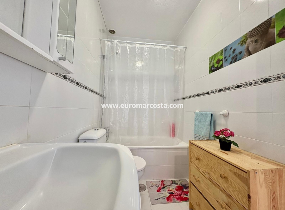 Objekte zum Wiederverkauf - Bungalow Planta Alta - Torrevieja - TORREVIEJA