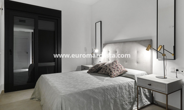 Nueva construcción  - high-bungalow - Torrevieja - TORREVIEJA