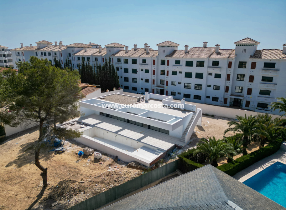 Neubauten - detached - Orihuela Costa
