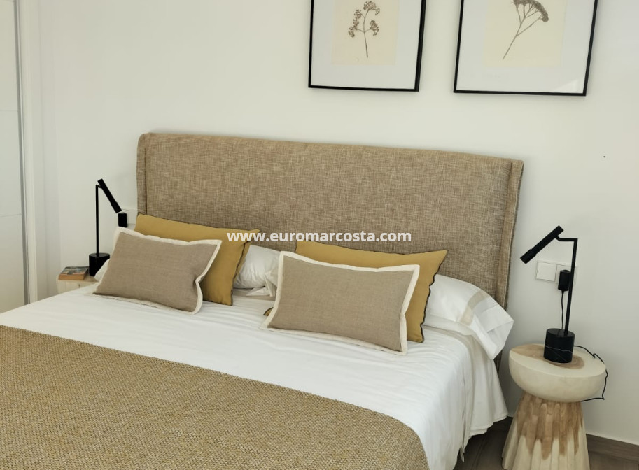 New Build - Apartment / flat - Orihuela Costa