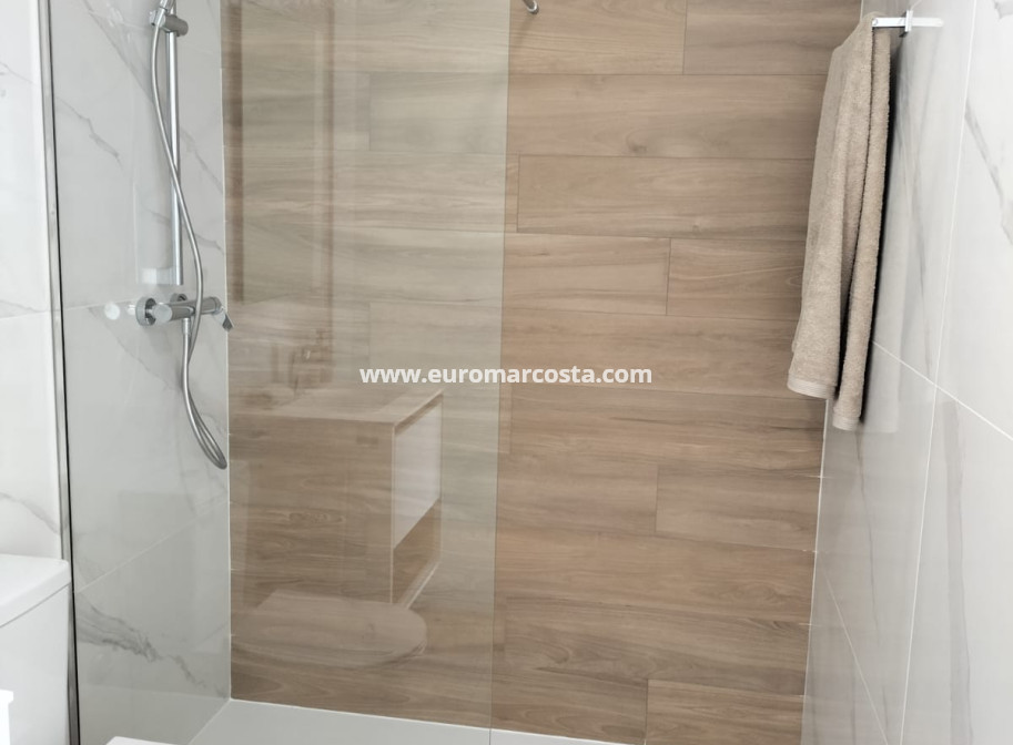 Nueva construcción  - high-bungalow - Orihuela Costa