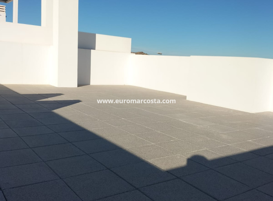 Nueva construcción  - high-bungalow - Orihuela Costa