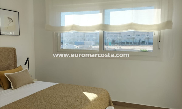 Nueva construcción  - high-bungalow - Orihuela Costa