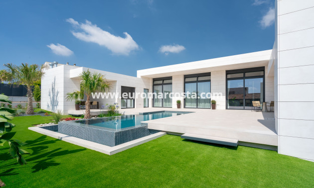 New Build - detached - Molina de Segura