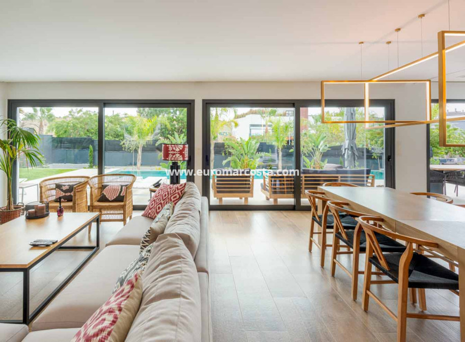 New Build - detached - Molina de Segura