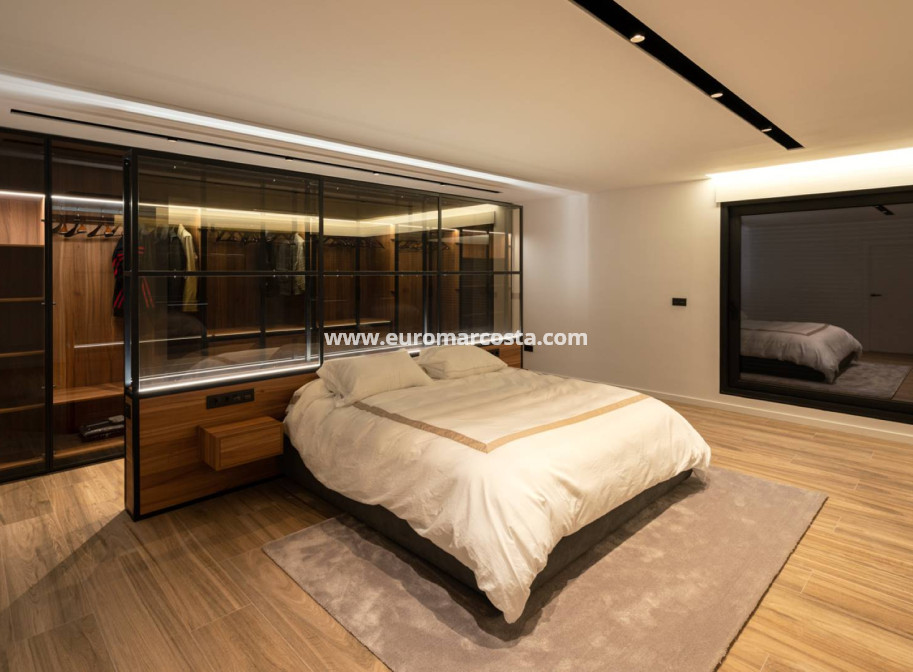 New Build - detached - Molina de Segura