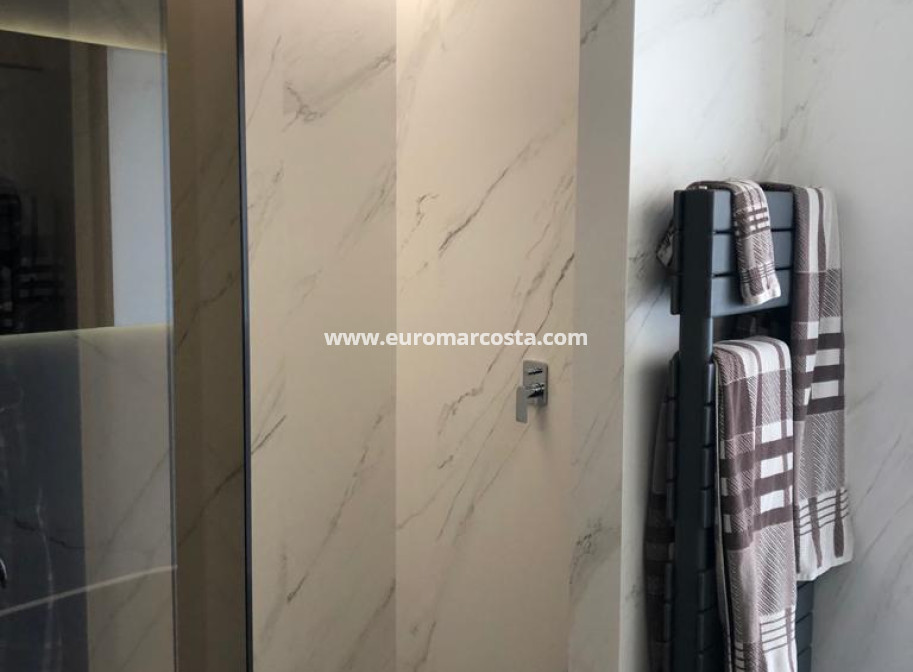 New Build - detached - Molina de Segura