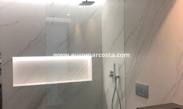 New Build - detached - Molina de Segura