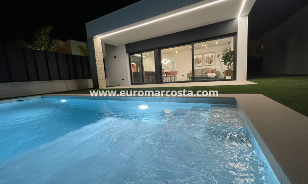 New Build - detached - Molina de Segura