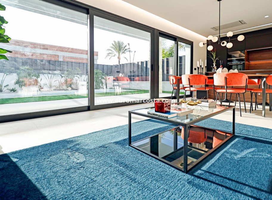 New Build - detached - Molina de Segura