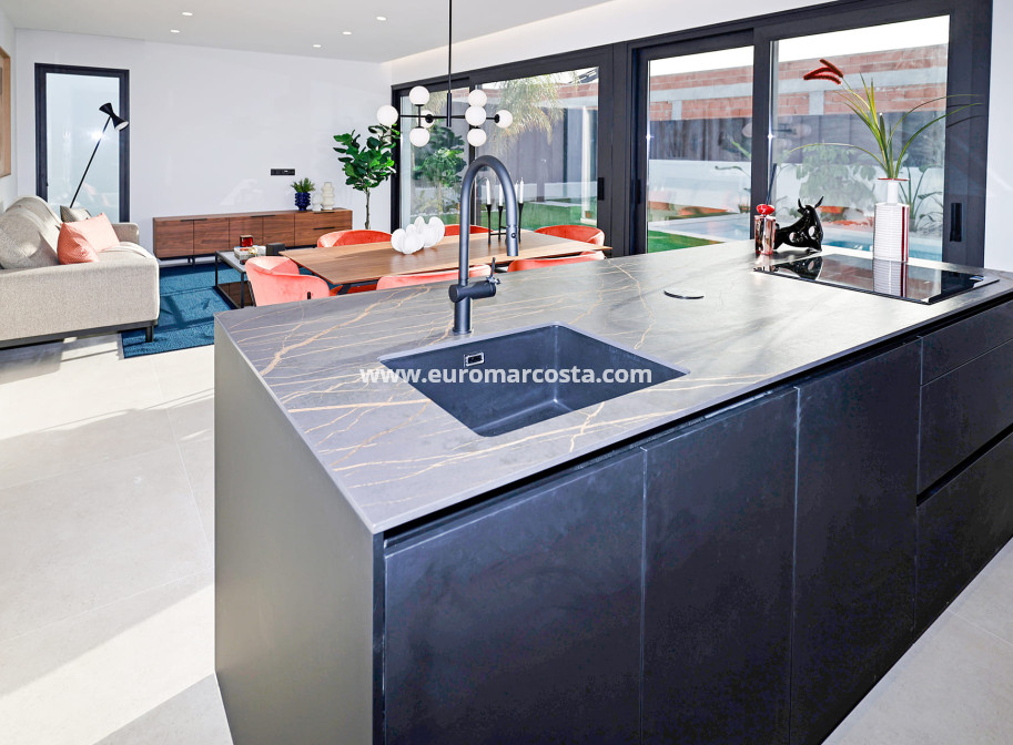 New Build - detached - Molina de Segura