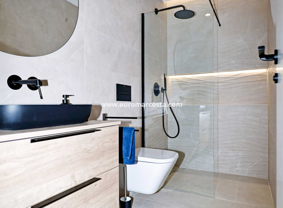 New Build - detached - Molina de Segura