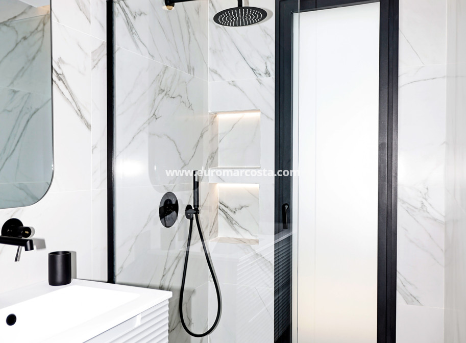 New Build - detached - Molina de Segura