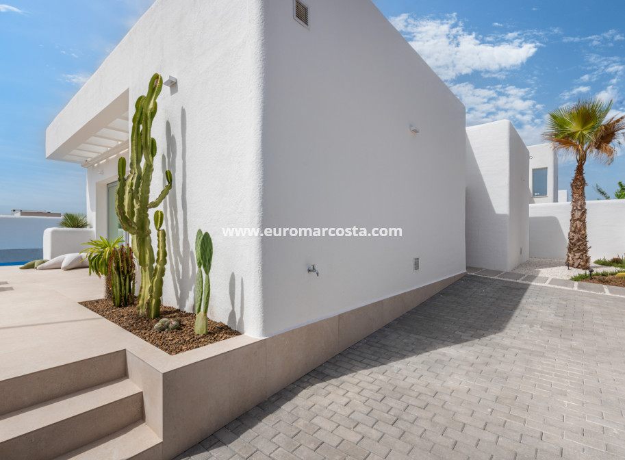 New Build - detached - Los Alcazares - Murcia