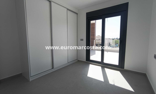 Neubauten - detached - Daya Nueva