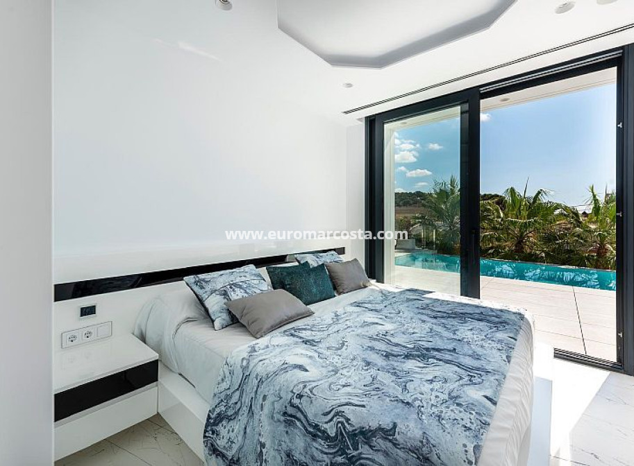 Neubauten - Villa freitstehend - Calpe