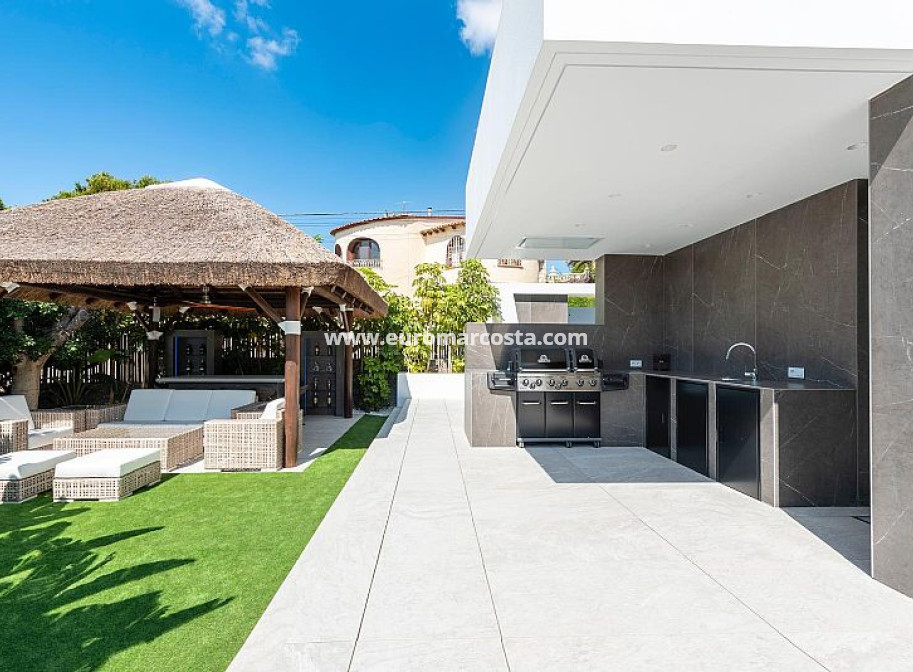 Neubauten - Villa freitstehend - Calpe