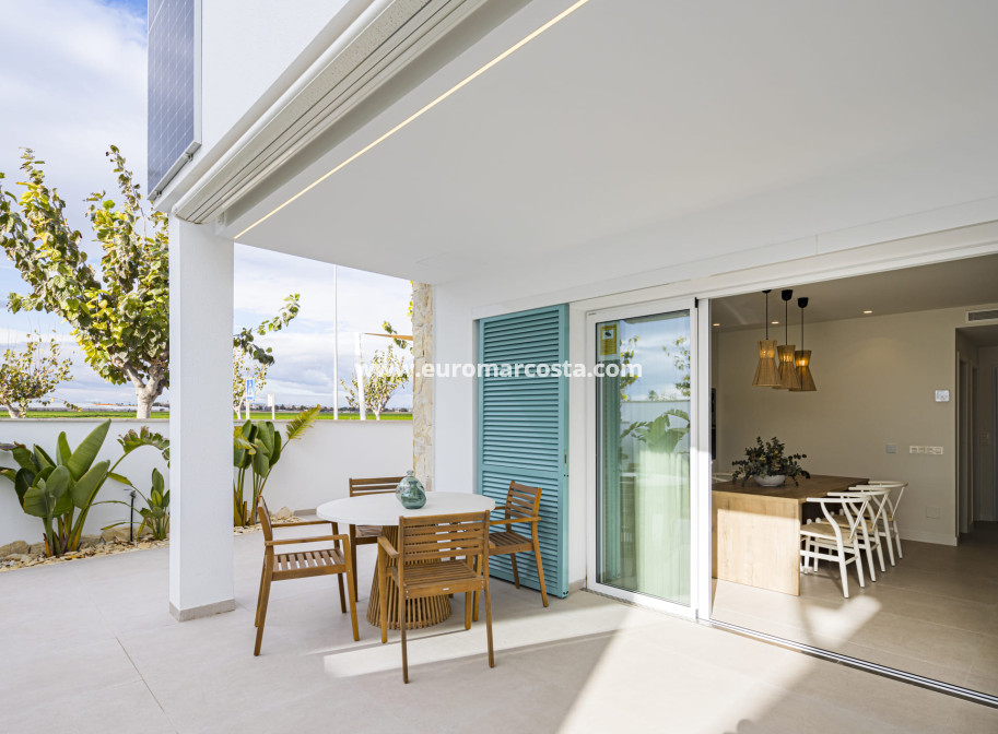 Nueva construcción  - low-bungalow - Pilar de la Horadada