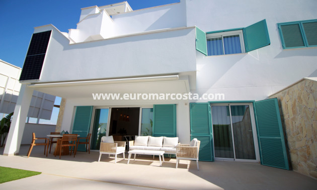 Nueva construcción  - low-bungalow - Pilar de la Horadada