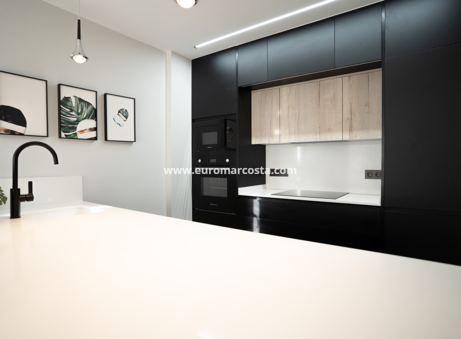 New Build - terraced - Torrevieja - TORREVIEJA