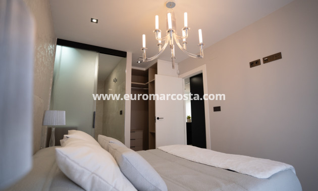 New Build - terraced - Torrevieja - TORREVIEJA