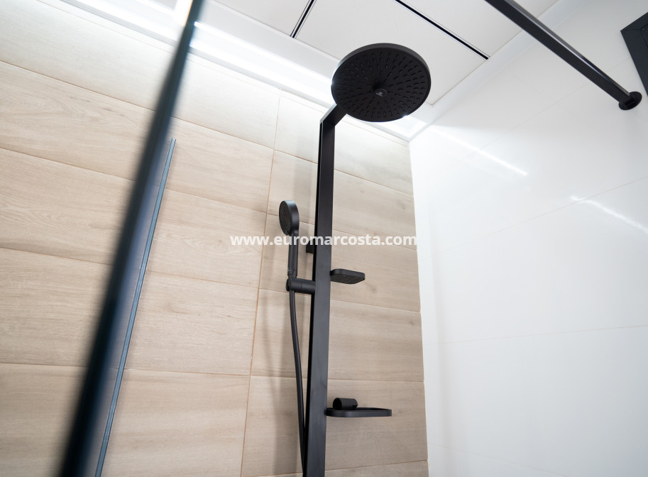 New Build - terraced - Torrevieja - TORREVIEJA